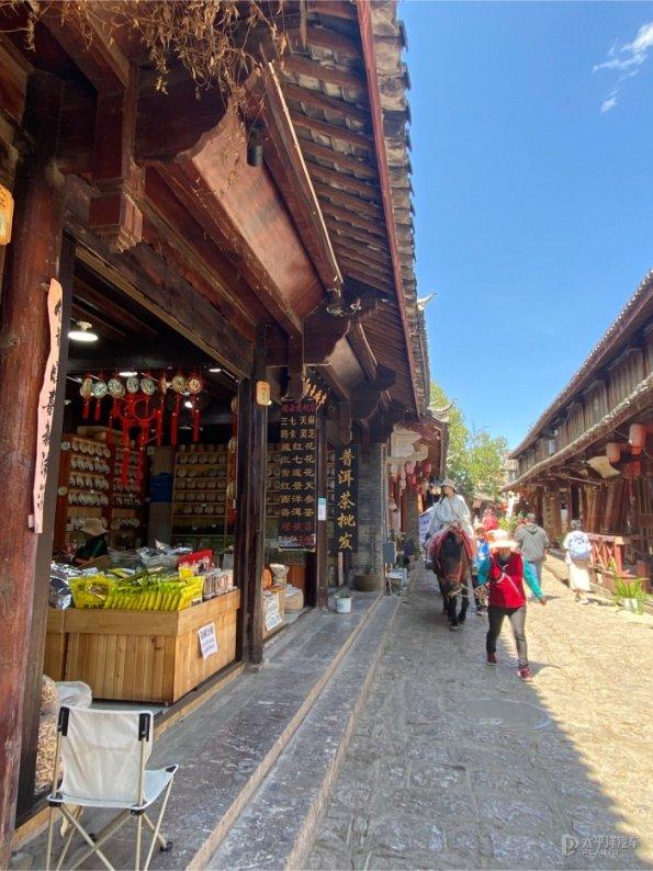 4天卖了600万份的《幻兽帕鲁》 把所有人变成了终极资本家