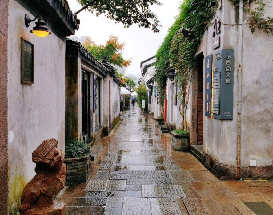 岩浆地牢